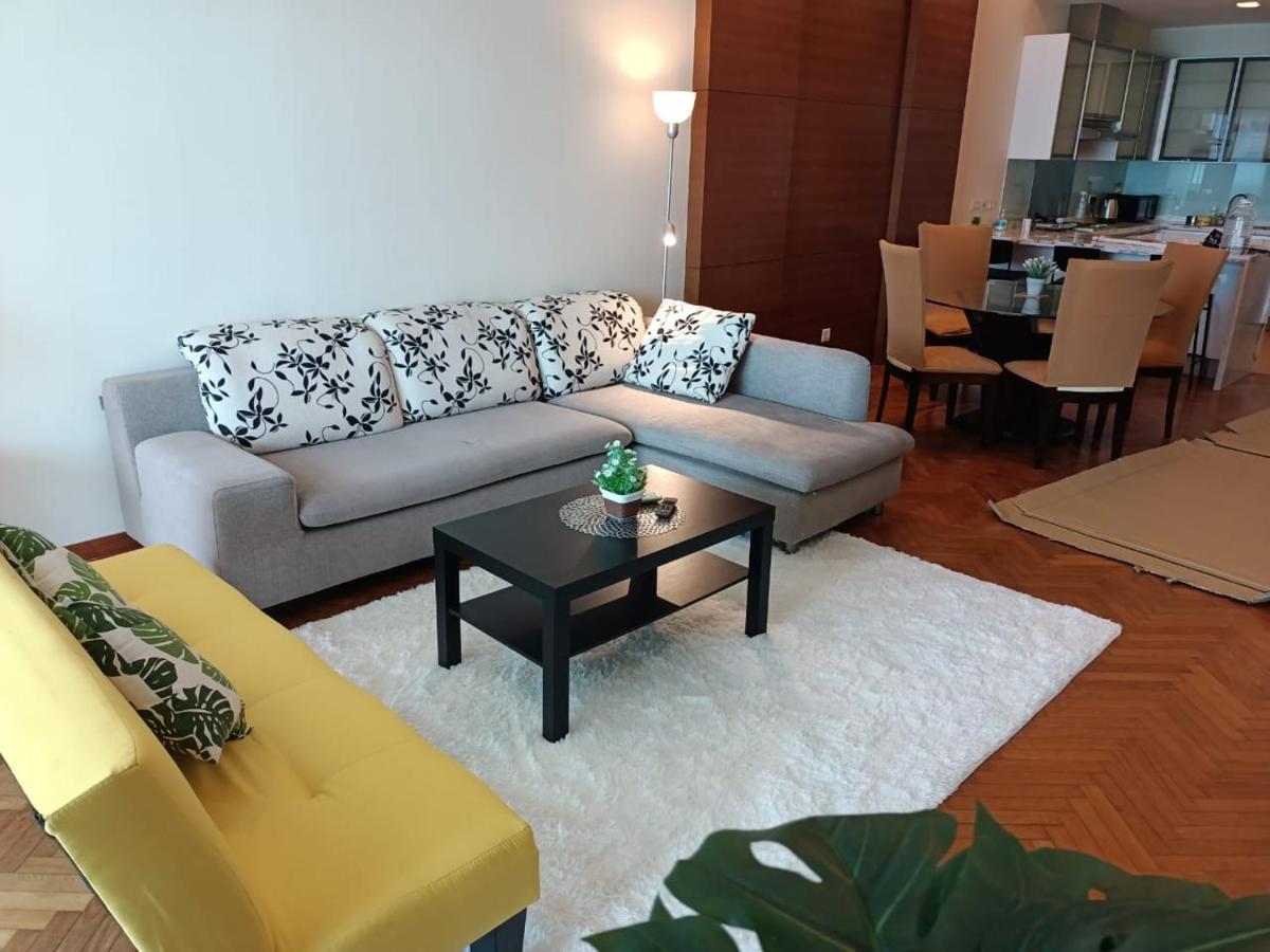 Straits Quay Marina Suites Penang By Aurorahomes Bagan Jermal Экстерьер фото