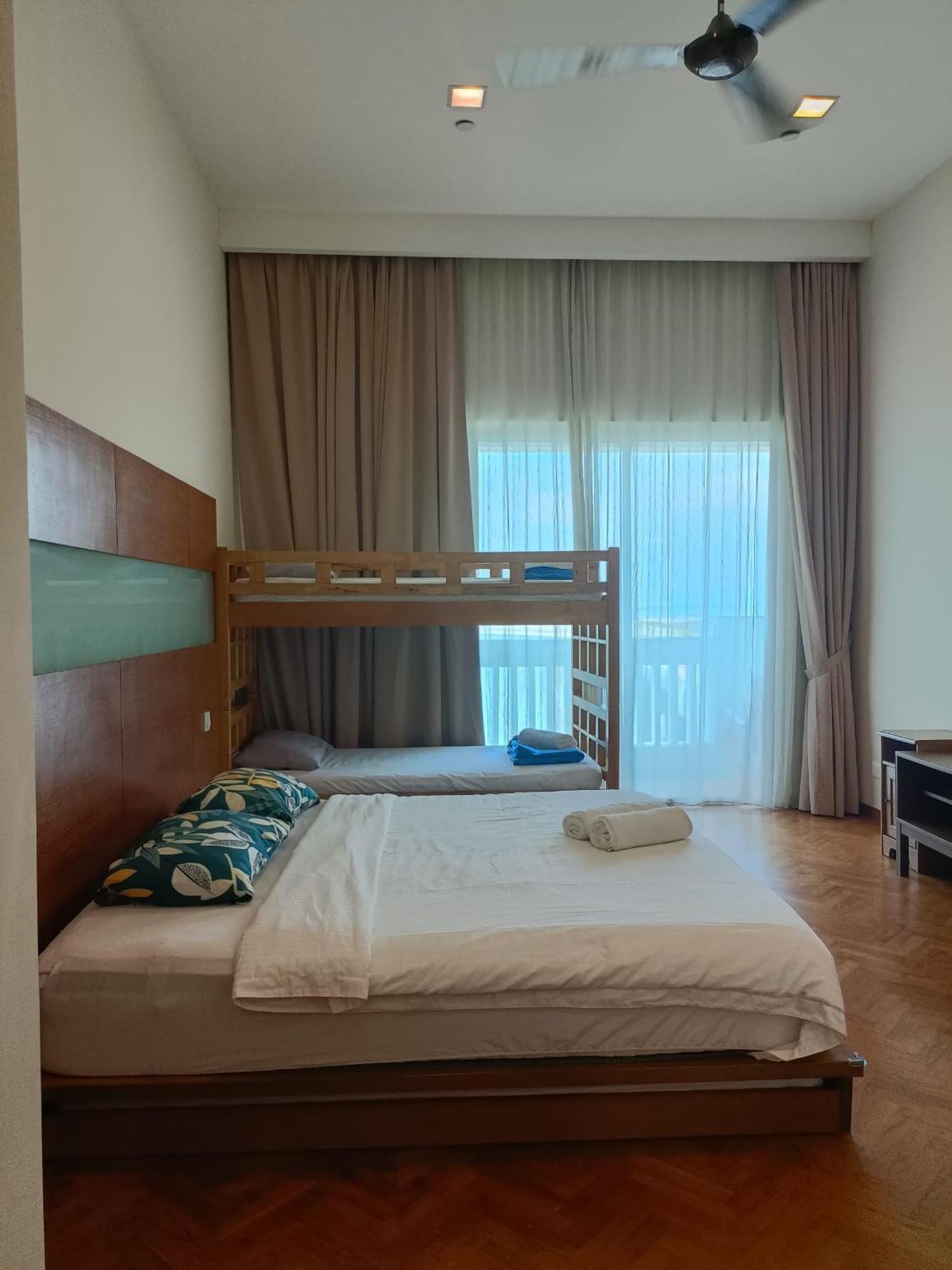Straits Quay Marina Suites Penang By Aurorahomes Bagan Jermal Экстерьер фото