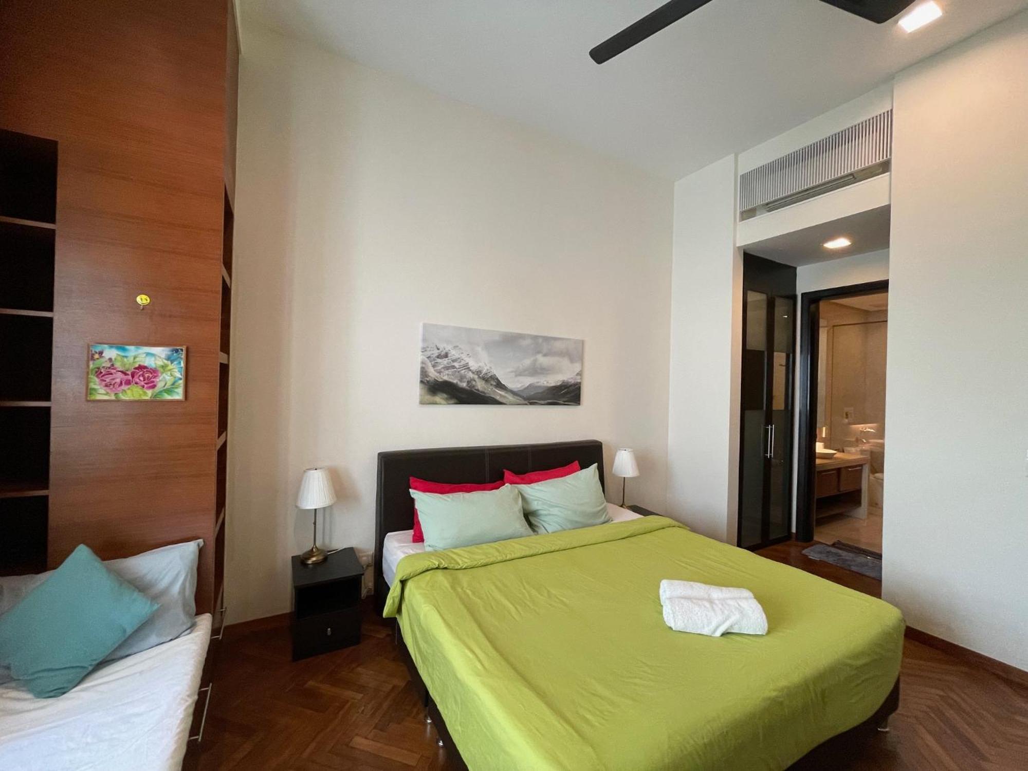 Straits Quay Marina Suites Penang By Aurorahomes Bagan Jermal Экстерьер фото